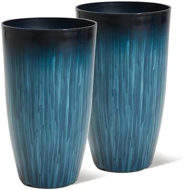 Worth Garden Gradient Blue Planters (Set of 2)
